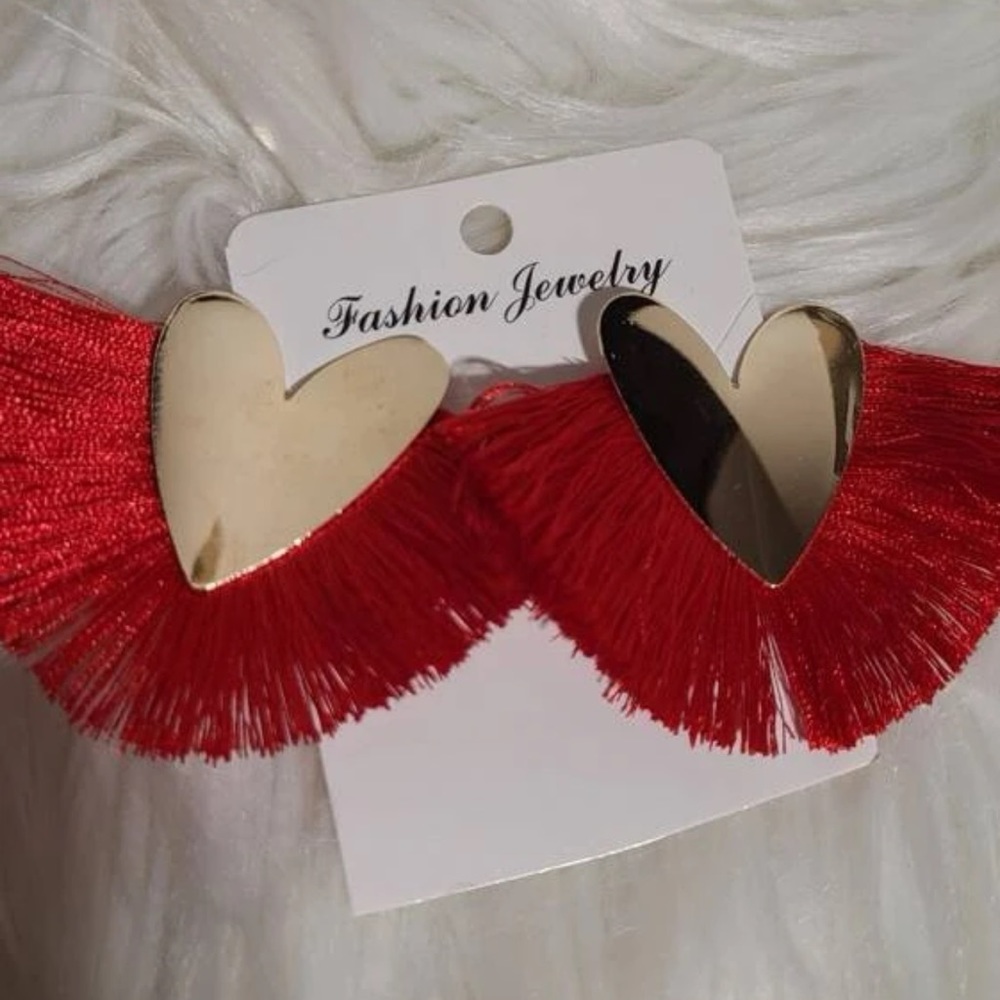 7/$35♥️Luxe Golden Fringed Hearts | Red Fringe Tassel Dramatic Bold Statement ♥️ - Picture 9 of 12